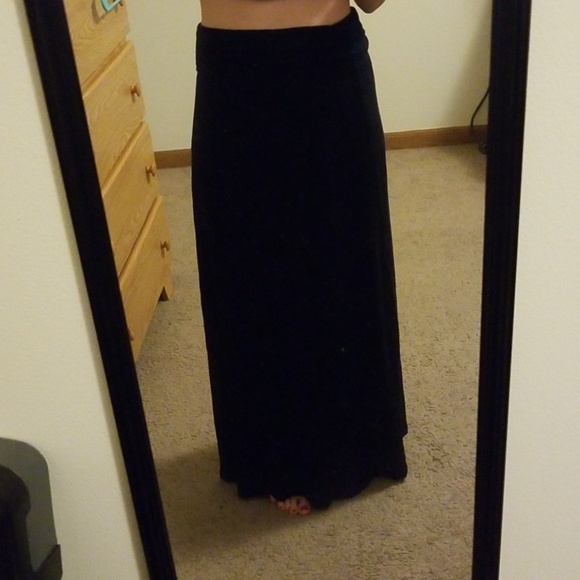 Wet Seal Dresses & Skirts - Navy blue maxi skirt. new without tags!